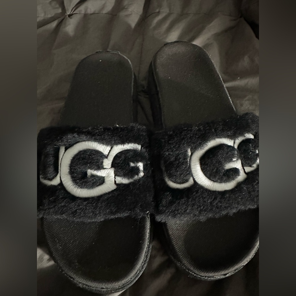 UGG Laton Fur slides womens size 8
